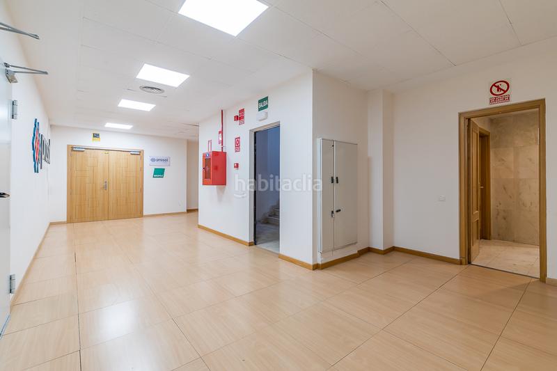 Foto b0abde5c-8cd1-48f0-8e23-04f26376e4cc. Ufficio in calle mahon 6 in El Pinar-Punta Galea Rozas de Madrid (Las)