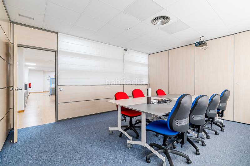 Foto 1208eb34-6ae3-4a4b-9b61-2a5d318f8e8f. Ufficio in calle mahon 6 in El Pinar-Punta Galea Rozas de Madrid (Las)