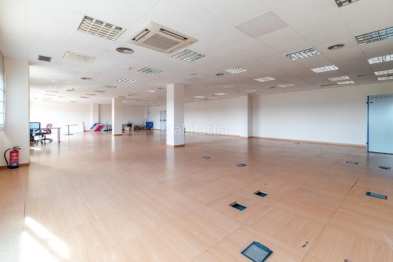 Foto 22ed6ebe-b616-48e7-b13f-d5e71a289621. Ufficio in calle mahon 6 in El Pinar-Punta Galea Rozas de Madrid (Las)