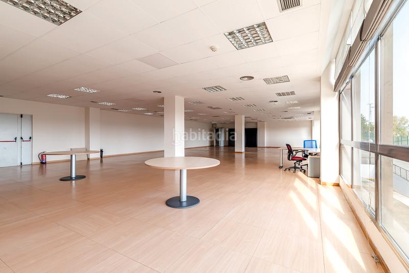 Foto 71f1974b-df8c-486d-95d2-9f7319ae6fea. Ufficio in calle mahon 6 in El Pinar-Punta Galea Rozas de Madrid (Las)