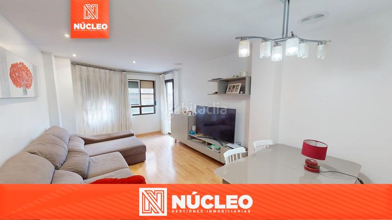 Foto 0a247edb-f468-43f6-9085-fc79d09e91a3. Piso  en venta en calle juan espuche en Altabix Elche / Elx
