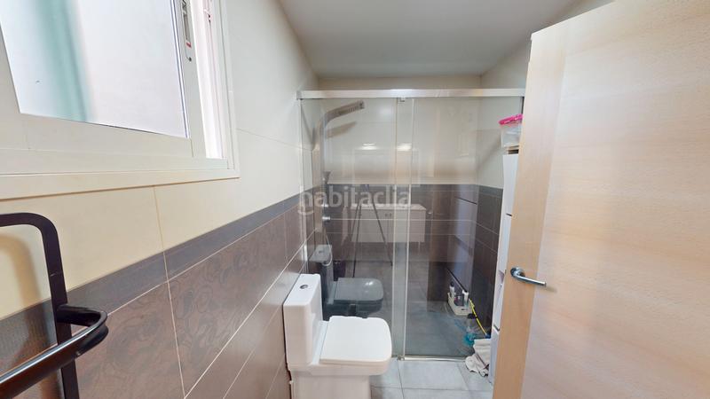 Foto bcf36860-63d4-4ff6-8c15-e73f2edc184a. Piso  en venta en calle juan espuche en Altabix Elche / Elx