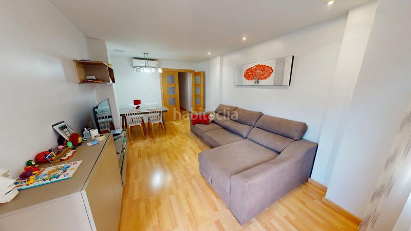Foto f052c818-b020-4583-97c9-23b7f97fe847. Piso  en venta en calle juan espuche en Altabix Elche / Elx