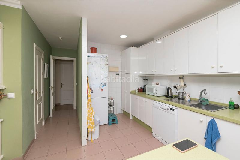 Foto e28bf685-d9ec-44e0-9f0f-d255fe5ac541. Pis amb calefacció a astilleros - la paz - loreto - el corte inglés Cádiz