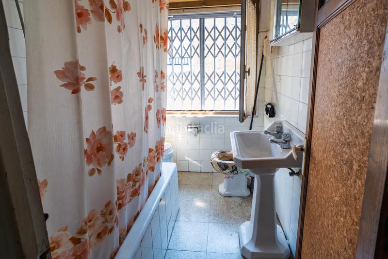 Foto 19fbf09d-fdfa-499c-a850-c118a7f4acfe. Casa adosada  en venta en av. buenavista en Siero