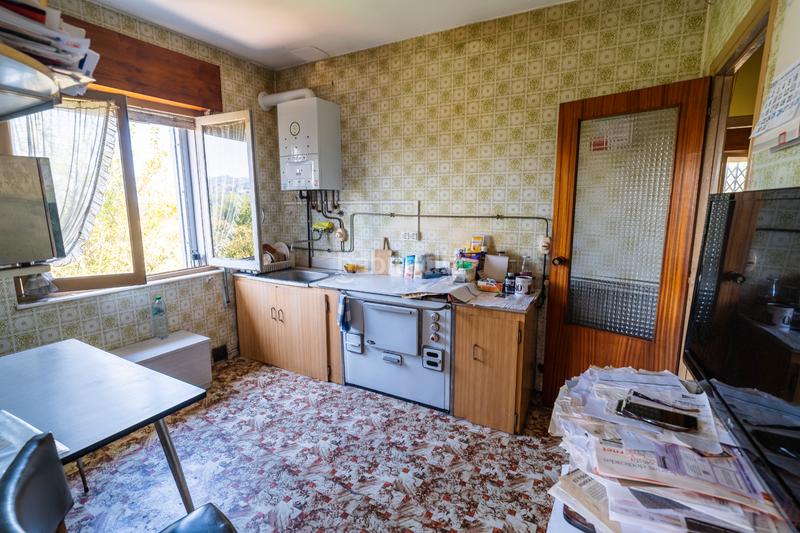 Foto a82352c4-c136-47b8-9ae4-1c4641009da7. Casa adosada  en venta en av. buenavista en Siero