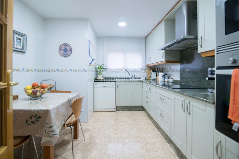 Foto 3c182568-567f-440d-925d-b3001736eaf0. Appartamento con riscaldamento in La Constitución-Canaleta Mislata