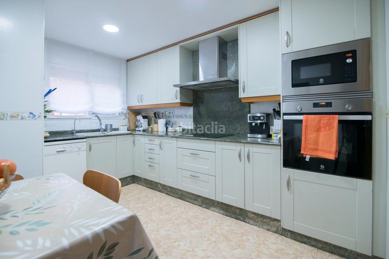 Foto aa4fd61f-4513-4aa7-bbc7-5e9cdaec3114. Appartamento con riscaldamento in La Constitución-Canaleta Mislata