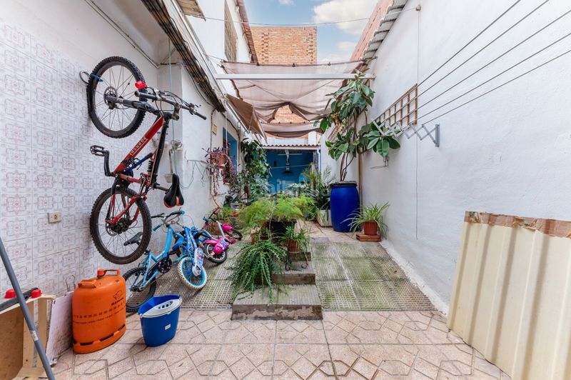 Foto e9699653-179c-4669-be63-8f2fce969126. Casa adosada  en nuda propiedad – calle bailén, en Molina de Segura