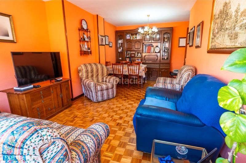 Foto c637df77-881e-4cc9-954a-2a415c012301. Appartement avec chauffage parking dans Milán - Pumarín Oviedo