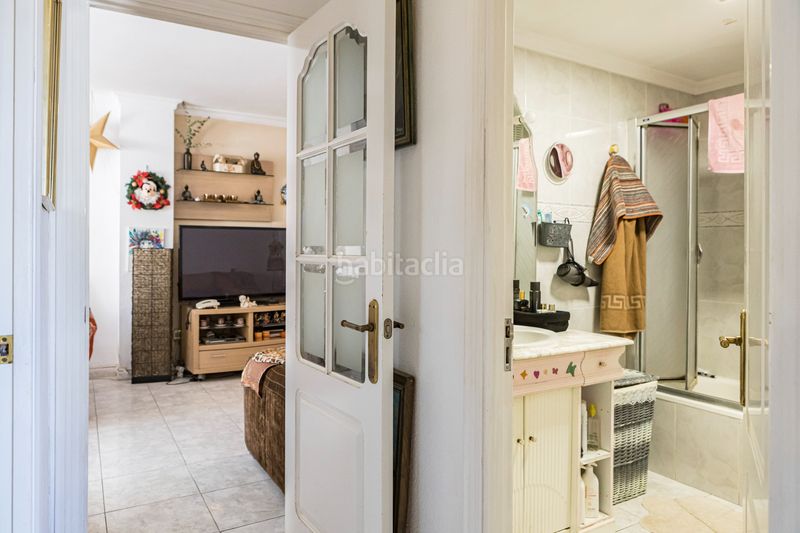 Foto 7dd47668-0338-4137-a095-e733505f819c. Pis amb piscina a Castillo Sohail - Myramar Fuengirola