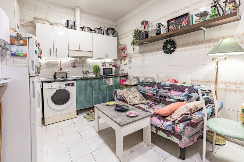 Foto 2e6fa526-93fd-40f6-bd16-2c24b9ad5267. Pis amb calefacció a Acacias Madrid