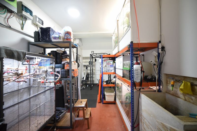 Foto 01e1bd8f-f14d-4e14-9cab-d63a3ba13472. Casa aparellada amb calefacció aparcament piscina a Seseña