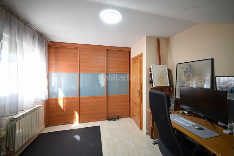 Foto 331f878f-4e4a-400f-a17a-be9461f03087. Casa aparellada amb calefacció aparcament piscina a Seseña