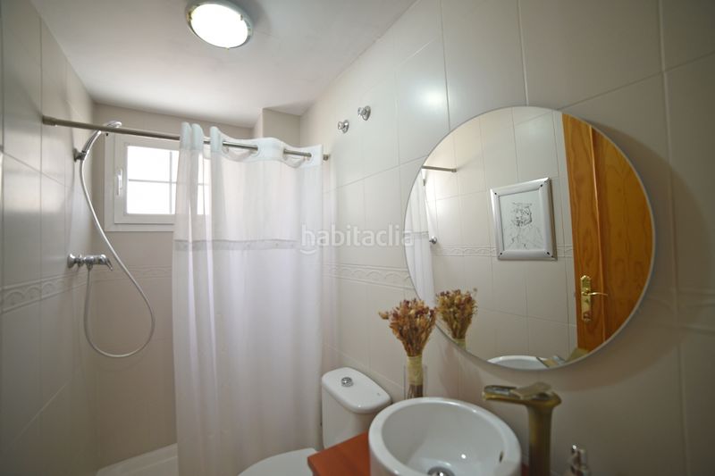 Foto 6196b769-4571-48c3-bbbf-498e1a99e346. Casa aparellada amb calefacció aparcament piscina a Seseña