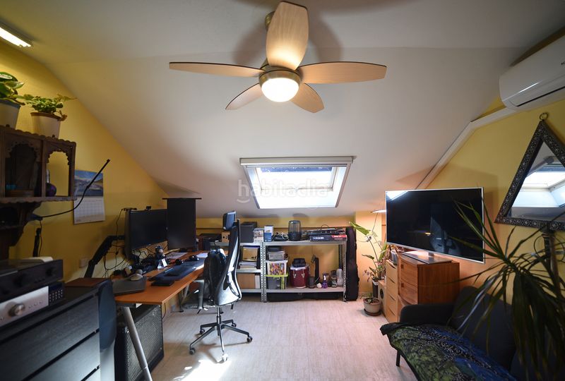 Foto 90eab976-a3b6-4004-8b2a-3263b76d9239. Casa aparellada amb calefacció aparcament piscina a Seseña