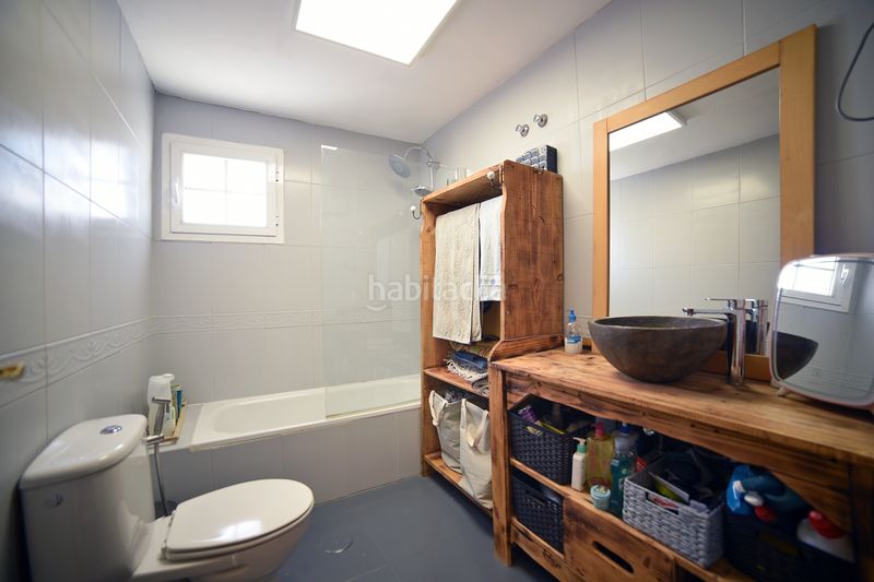 Foto e64ddae3-10c0-4300-9792-e72648f8bedb. Casa aparellada amb calefacció aparcament piscina a Seseña