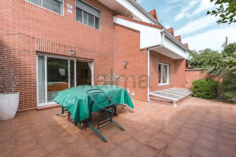 Foto 045fbf06-eb73-4674-afce-b31320d7a1da. Casa adossada amb calefacció aparcament piscina a Rozas de Madrid (Las)