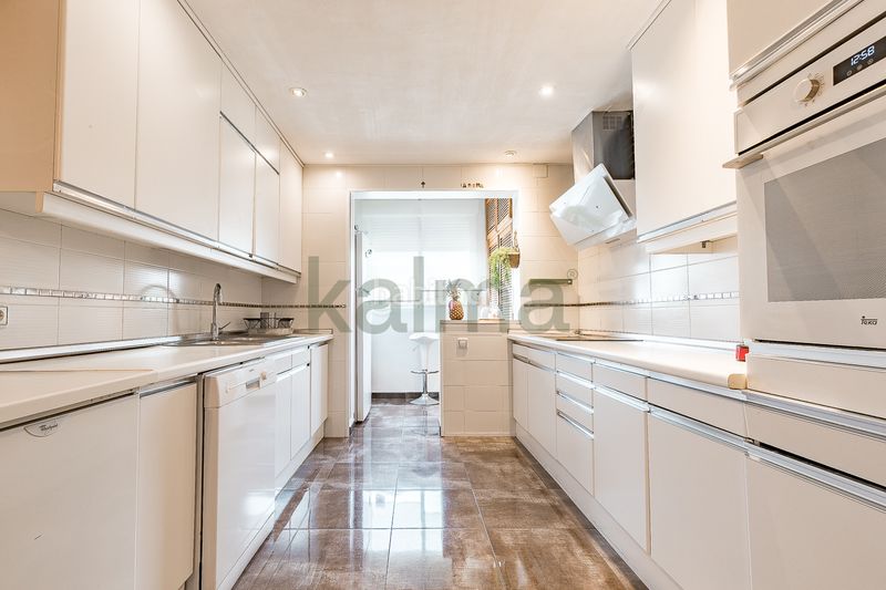 Foto 0b59b460-8d3d-456f-a24e-b886133a9c07. Casa adossada amb calefacció aparcament piscina a Rozas de Madrid (Las)