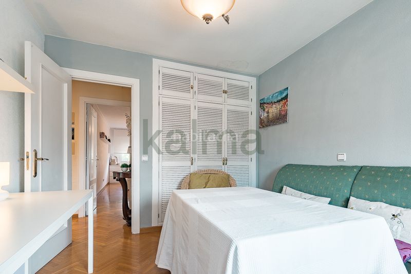Foto 0cad587c-63f0-4d0b-8d6d-4d5b39163628. Casa adossada amb calefacció aparcament piscina a Rozas de Madrid (Las)
