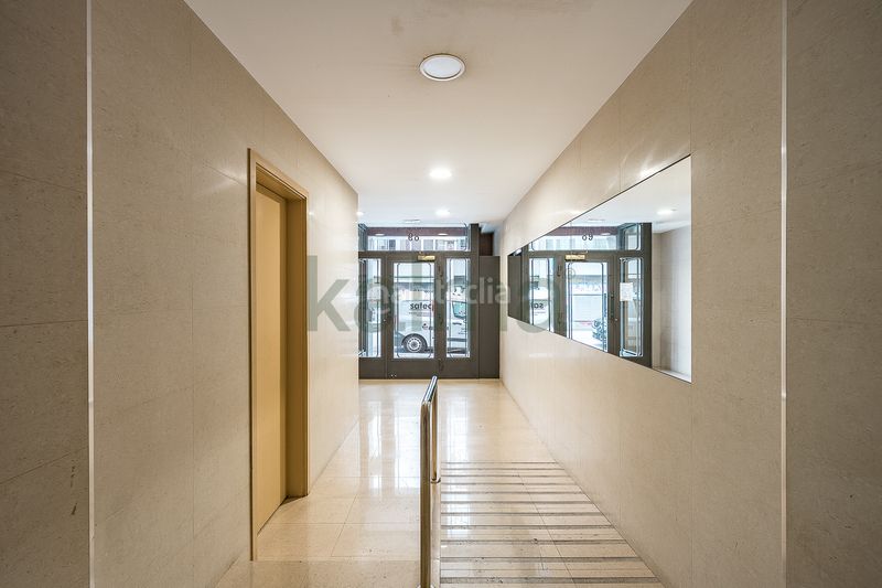 Foto a84d122a-b0cf-47ad-a4e5-9c97ae8851e5. Pis amb calefacció aparcament a Sants Barcelona