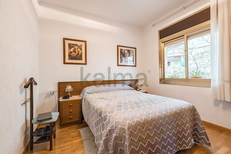 Foto d6f542db-da40-45b7-bd74-47c95e212c25. Pis amb calefacció aparcament a Sants Barcelona