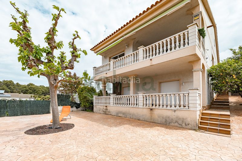 Foto 17132fd2-fcc1-4883-88f8-1742fc185af4. Casa con camino riscaldamento parcheggio in La Franquesa-Oasis Park Vendrell (El)