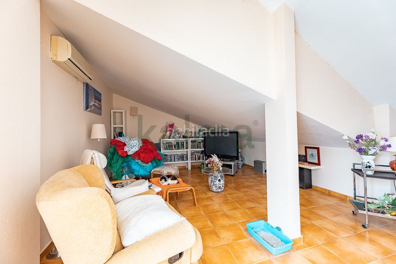 Foto c0daa022-9dfd-438a-9d9b-9c88e36d4aaa. Casa con camino riscaldamento parcheggio in La Franquesa-Oasis Park Vendrell (El)