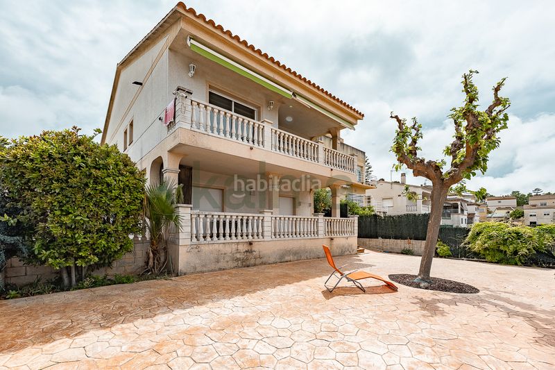 Foto c141dd48-7e91-4c10-94aa-efcbca85fa4e. Casa con camino riscaldamento parcheggio in La Franquesa-Oasis Park Vendrell (El)