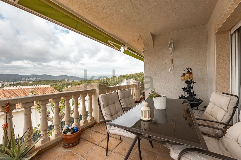 Foto d7fd3125-c906-4bef-90bf-8591b5b1f0dc. Casa con camino riscaldamento parcheggio in La Franquesa-Oasis Park Vendrell (El)