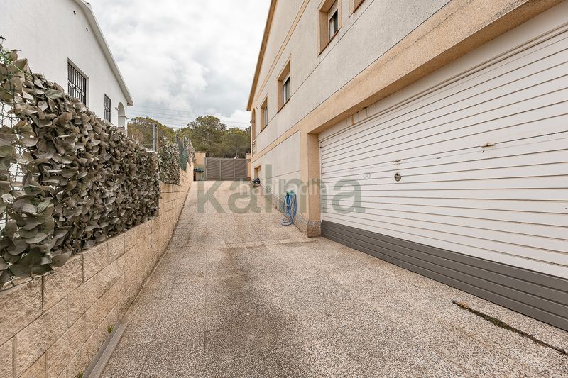 Foto ec2f3537-54c4-4c5f-99ee-b6200abade53. Casa con camino riscaldamento parcheggio in La Franquesa-Oasis Park Vendrell (El)