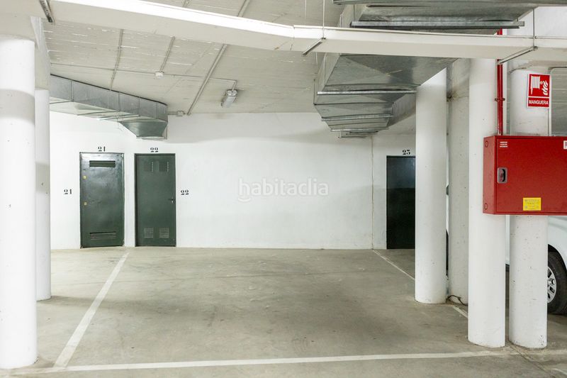 Foto 1f734ec4-b6e9-4213-a28e-24247461994c. Pis amb aparcament piscina a Zona Centro Comercial Torrequebrada Benalmádena