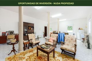 Chalet  Avenida de galicia. Nuda propiedad en venta en avenida de galicia