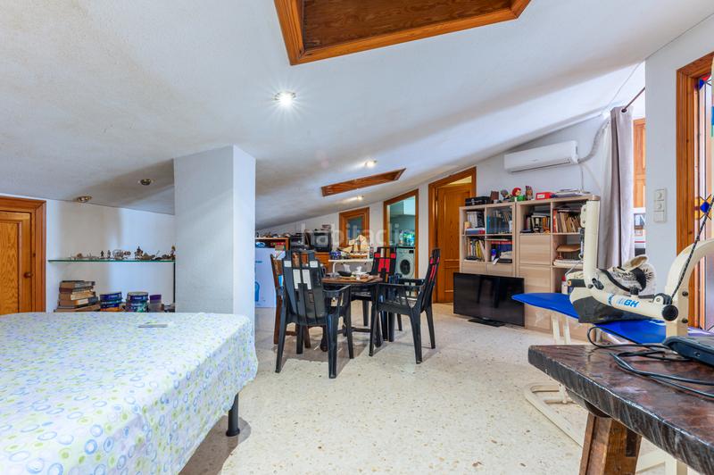 Foto 04b61a91-dcc5-4ee2-9ea8-d169cc100e07. Duplex with parking in Centro Urbano Dénia