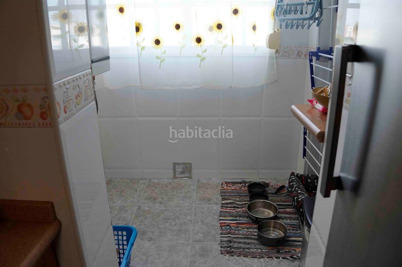 Foto a1267bbf-6fb0-4d05-9ef7-dc2e1f3058e7. Pis amb calefacció a Tres Ventanas Huelva
