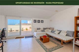 Duplex  Carrer de gustavo mas salesià. Nuda propiedad en venta en gustavo mas salesià