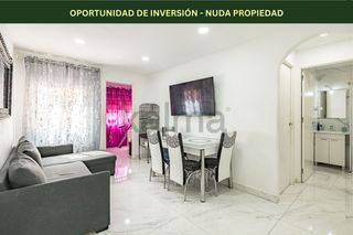 Pis  Carrer de prat de la riba. Nuda propiedad en venta en calle prat de la riba