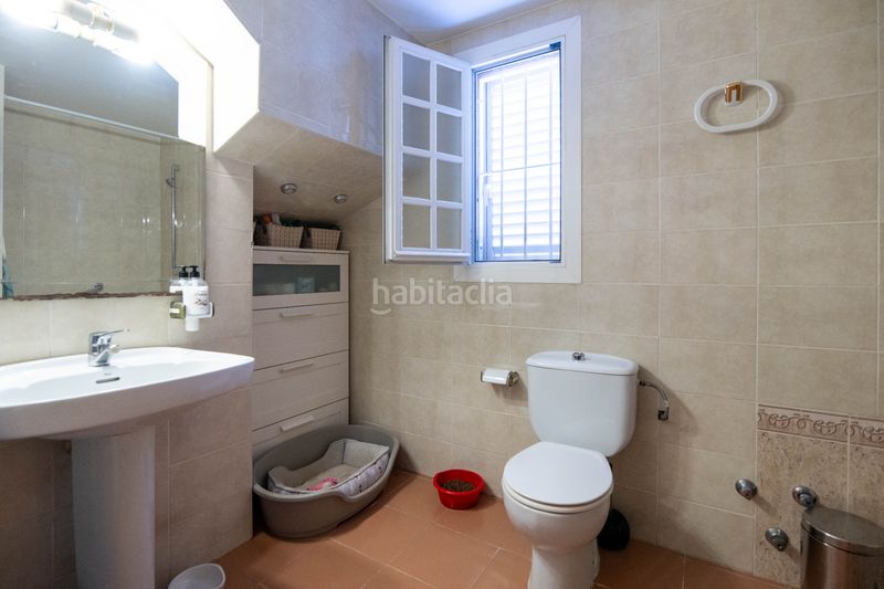 Foto ab9bbe60-ae89-4bef-958c-6ef7b9511103. Xalet amb calefacció aparcament piscina a San Antonio de Benagéber