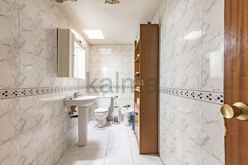 Foto 8b3a81f5-a1fc-4c24-9498-d20807832610. Flat in Palacio Madrid