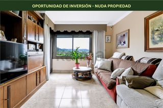 Pis  Calle carrerada. Nuda propiedad en venta en calle carrerada