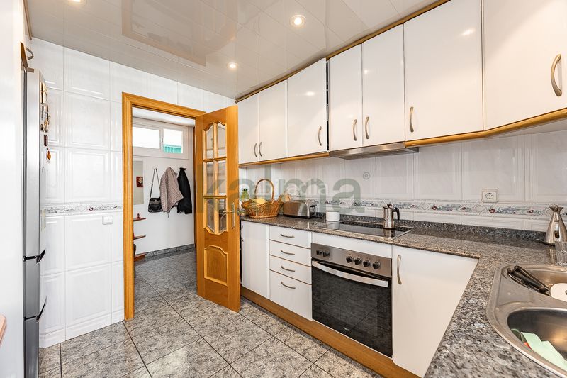 Foto ebf0c51b-ebbb-455c-b58a-2067c2afc9b6. Flat with heating in Can Tintorer-Can Tries Gavà
