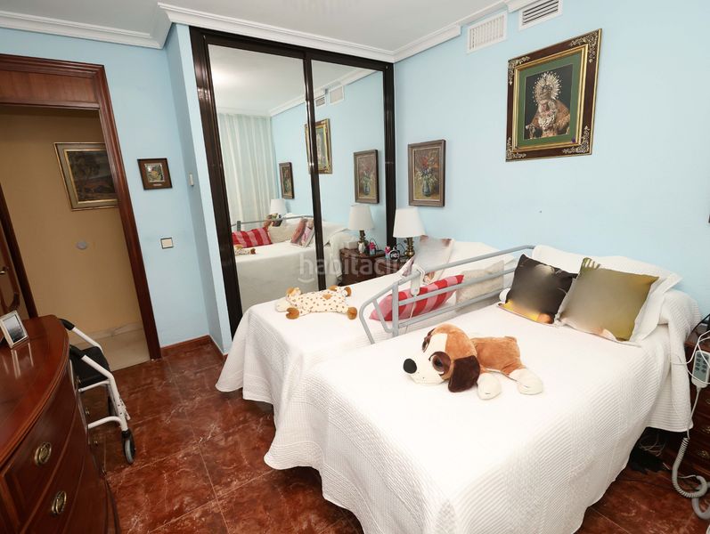 Foto 312ffd79-8212-4976-89c7-000af3a40bed. Flat with heating in Cruz Roja Sevilla