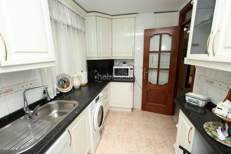 Foto 6aa10612-d112-4990-8b6c-9dbda882df38. Flat with heating in Cruz Roja Sevilla