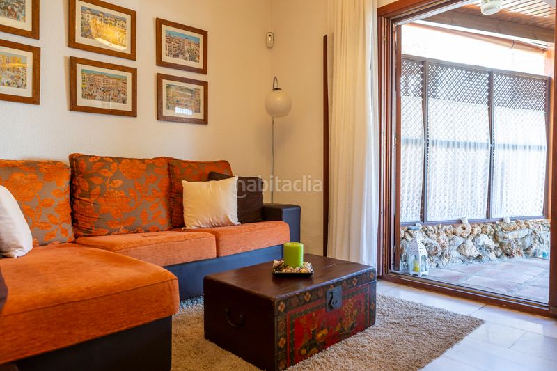 Foto ac208455-74ec-4cec-bf7f-291d7b52ab1c. Casa adossada amb calefacció aparcament piscina a Estepona