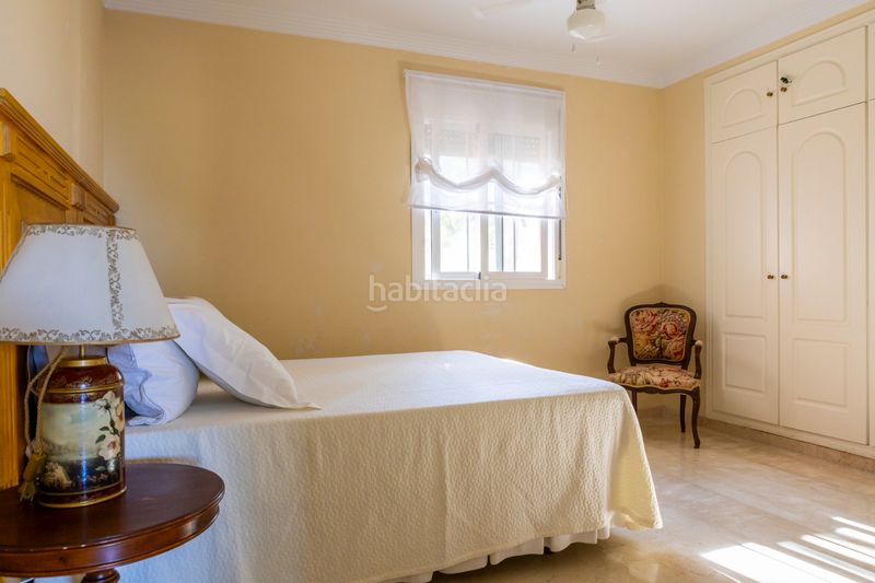 Foto cf9c0cea-421c-4fba-be4e-ac5a925adf07. Flat with heating parking pool in Santa María Marbella