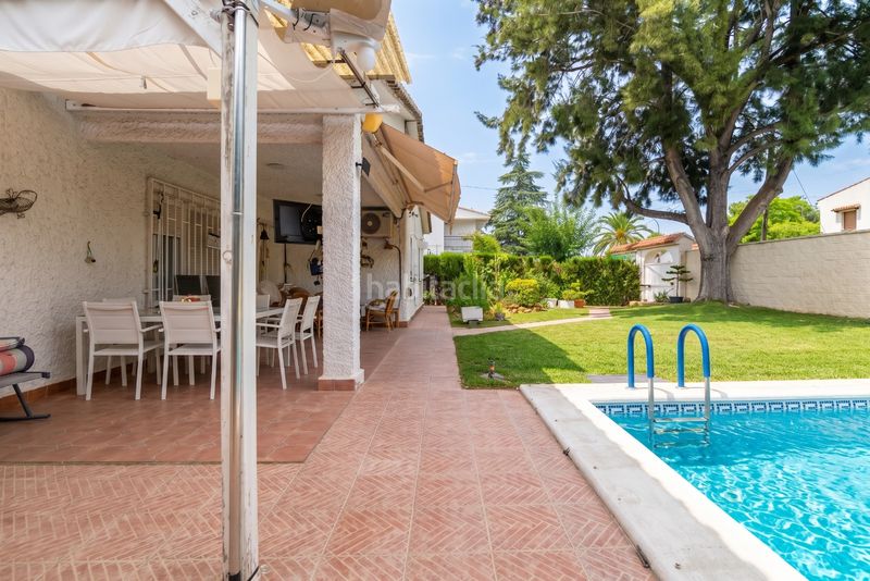 Foto 002f01c1-066d-4ffa-8193-56d52c5b03d3. Xalet amb aparcament piscina a El Carme-Sant Agustí-Bonavista Eliana (l´)