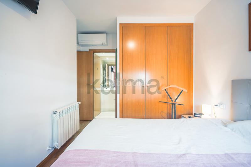 Foto a43444f3-0399-4fd6-bd46-734ec7048cda. Piso  en venta en plaza maría manent en Poble Nou Vilafranca del Penedès