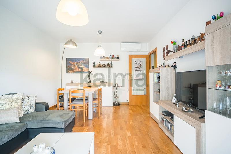 Foto dfc9c9a7-b87d-4718-9fbc-4be27d4fc6e8. Piso  en venta en plaza maría manent en Poble Nou Vilafranca del Penedès