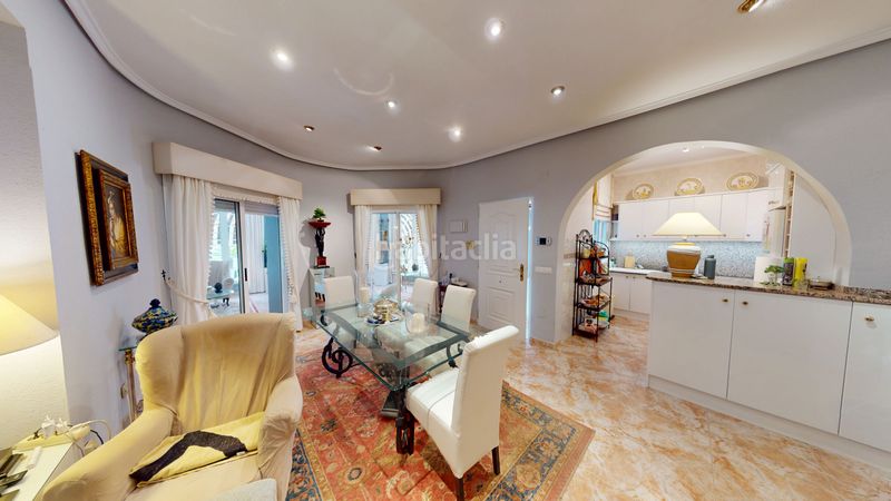 Foto 1380bb67-593b-4321-b955-d7bd628d8cd7. Casa adossada amb calefacció aparcament piscina a Rojales