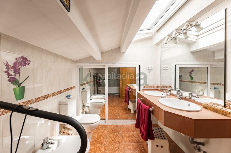 Foto 7036b6f0-4222-469f-9022-fe4f87e8cf92. Chalet avec chauffage parking piscine dans Sant Quirze Parc-Vallsuau-Castellet Sant Quirze del Vallès